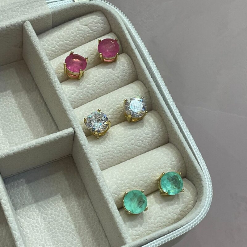 Brinco Ponto de Luz Banhado em Ouro 18K