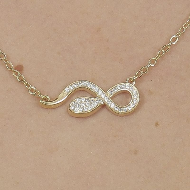 Colar Snake Cravejado Banhado em Ouro 18K