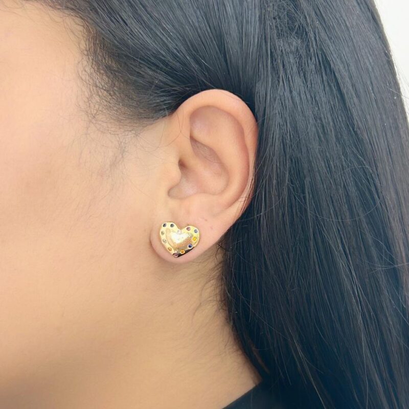 Brinco Coração Cravejado Banhado em Ouro 18K