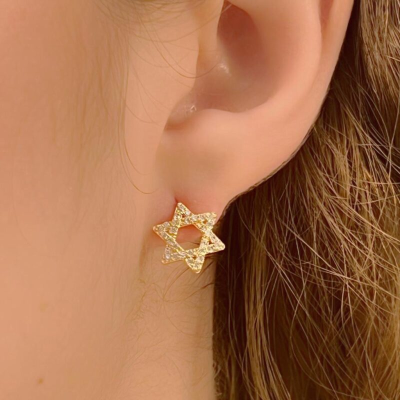 Brinco Estrela de Davi Cravejado Banhado em Ouro 18k