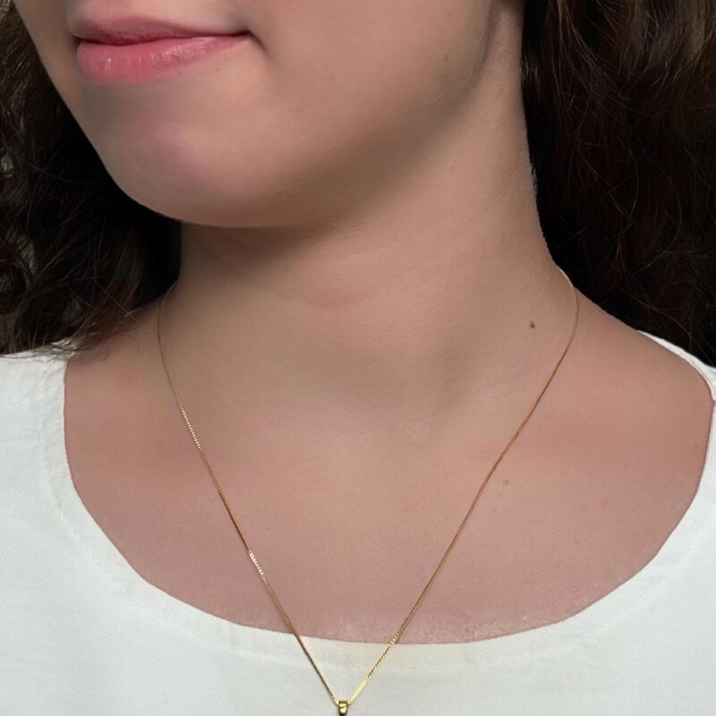 Conjunto Trevo Vazado  Ponto de Luz Banhado em Ouro 18k