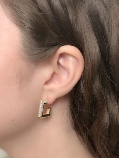 Brinco Argola Quadrada Cravejada/Lisa M Banhado em Ouro 18K