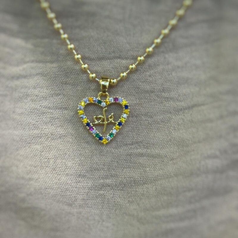 Colar de Coração Fé Cravejado Banhado em Ouro 18K