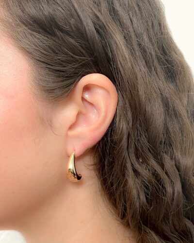 Brinco Gota Lisa Concava Banhado em Ouro 18k - Imagem 2