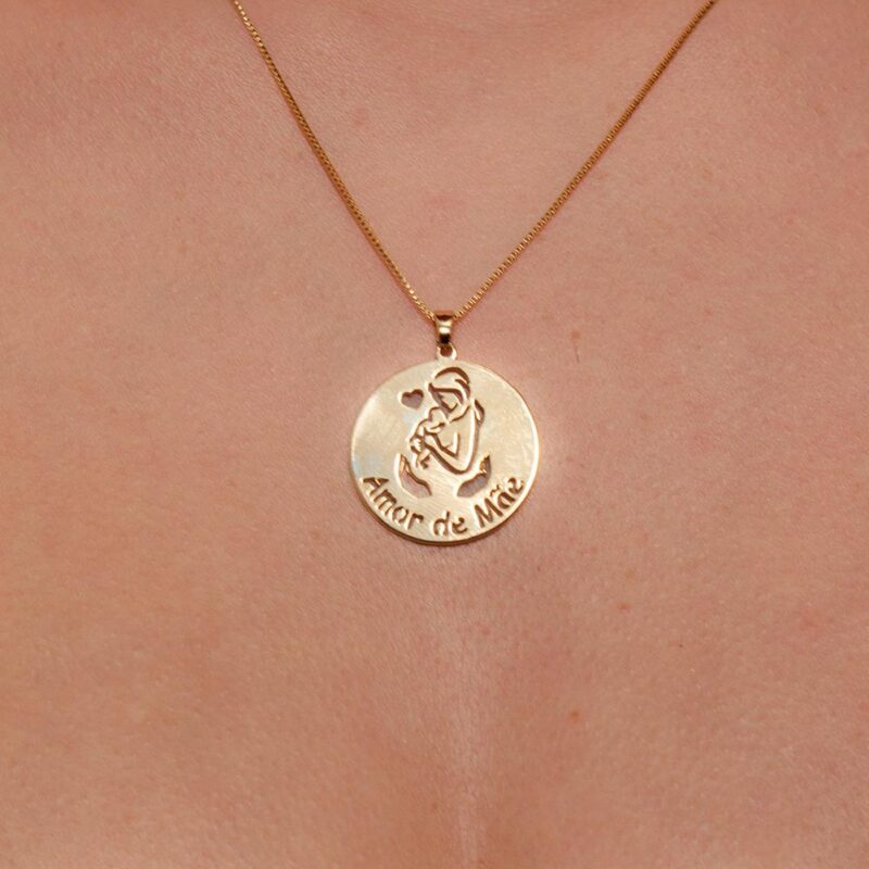 Colar Medalha Amor de Mãe Banhado em Ouro 18k