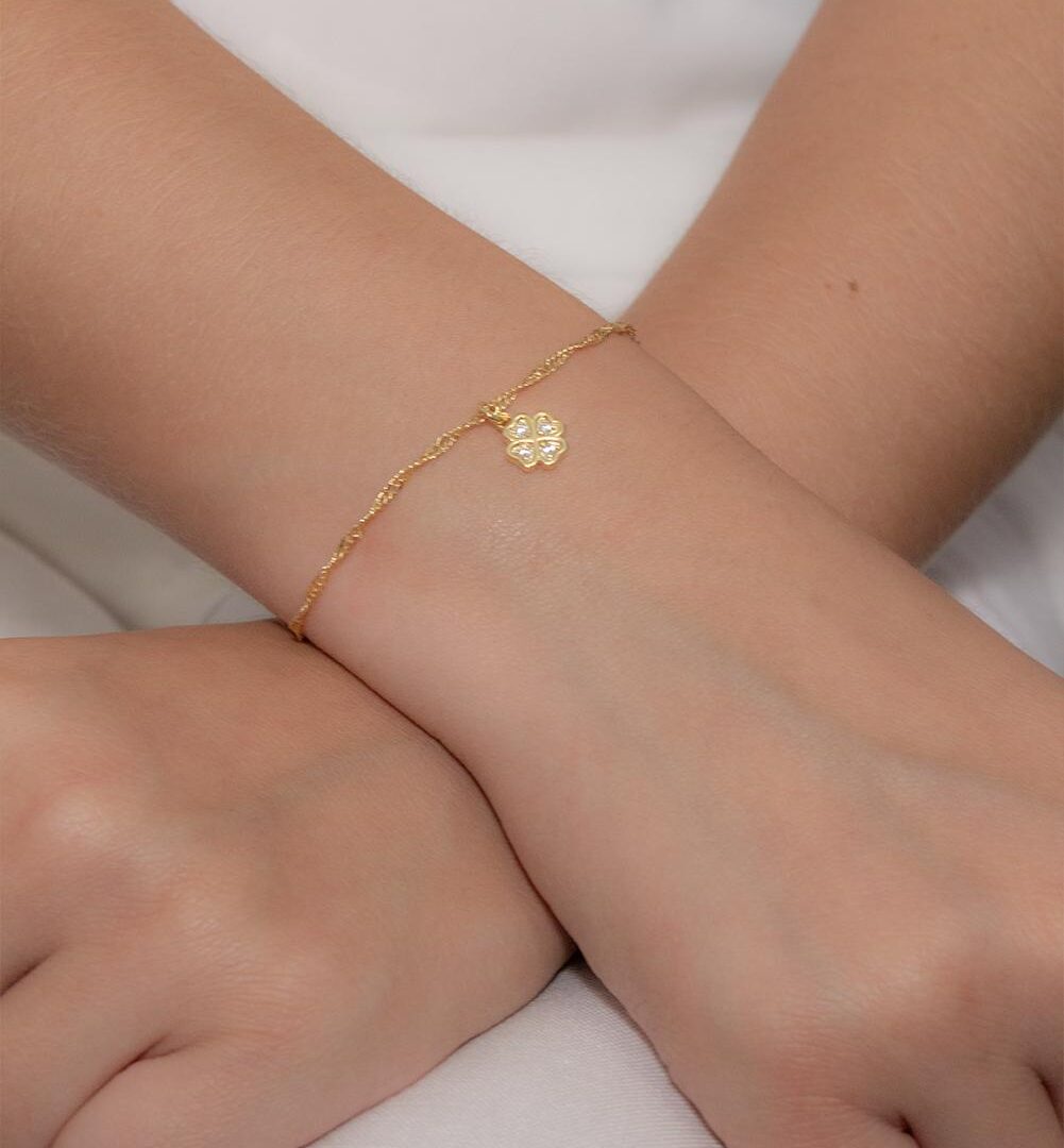 Pulseira Trevo Singapura Cravejado Banhado em Ouro 18k