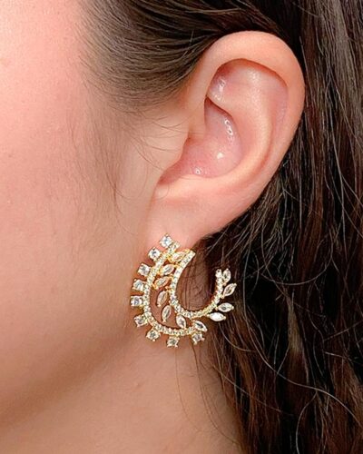Brinco Trabalhado Cravejado Banhado em Ouro 18k