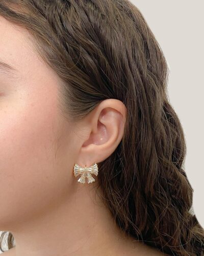Brinco Laço Trabalhado Cravejado Banhado em Ouro 18k