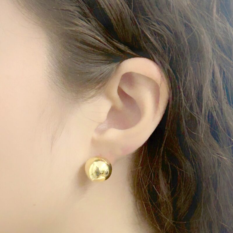 Brinco Esfera Banhado em Ouro 18K