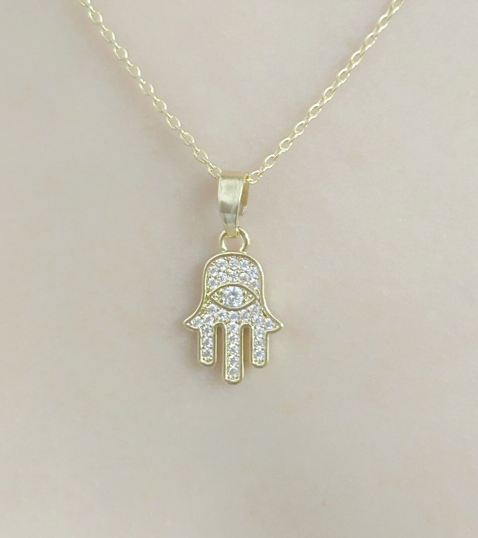 Colar Mão de Fatima Cravejado Banhado em Ouro 18k