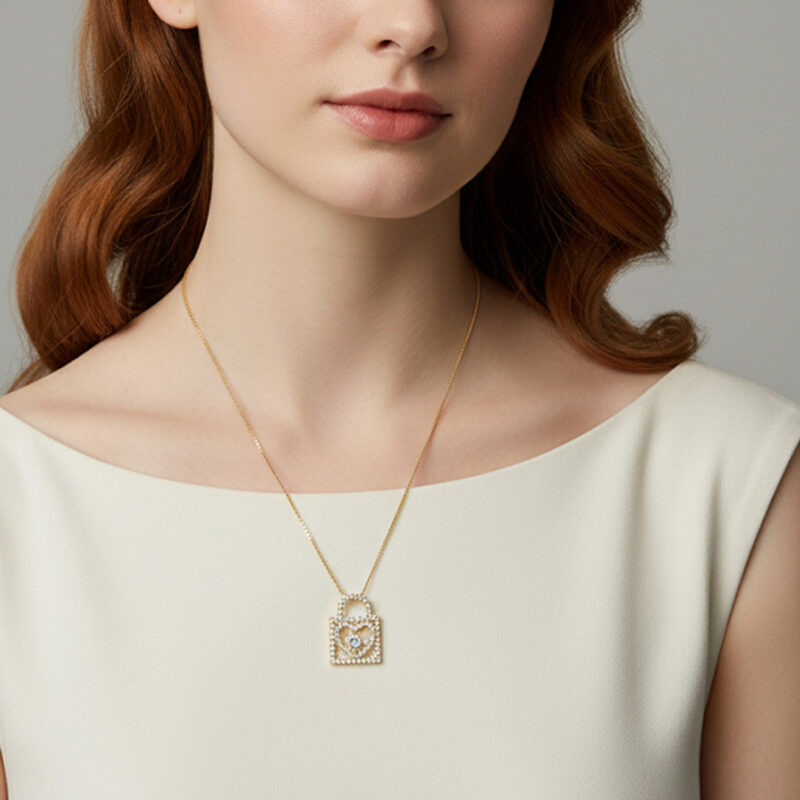 Colar Cadeado Coração Cravejado Banhado em Ouro 18k