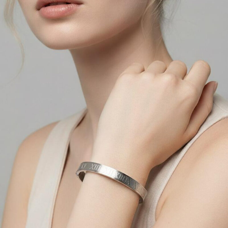 Bracelete  Algarismo Romano em Aço