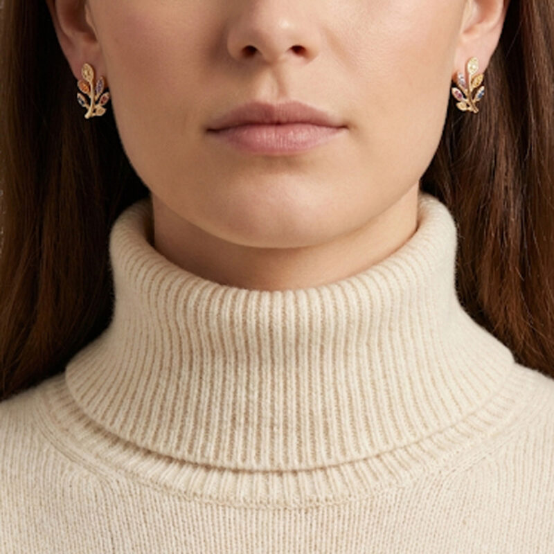 Brinco Folha Cravejado Banhado em Ouro 18k