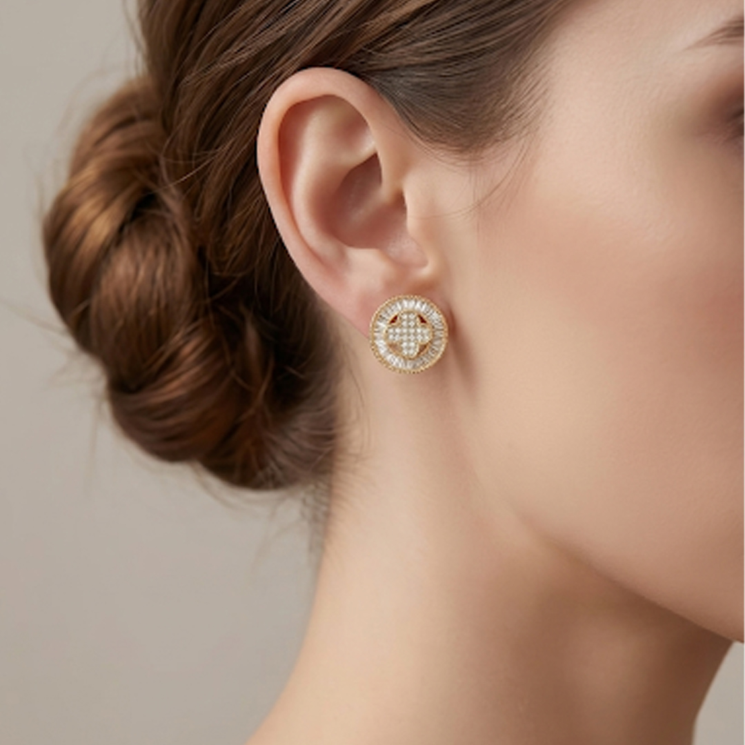 Brinco Mandala Trevo Cravejado Banhado em Ouro 18k