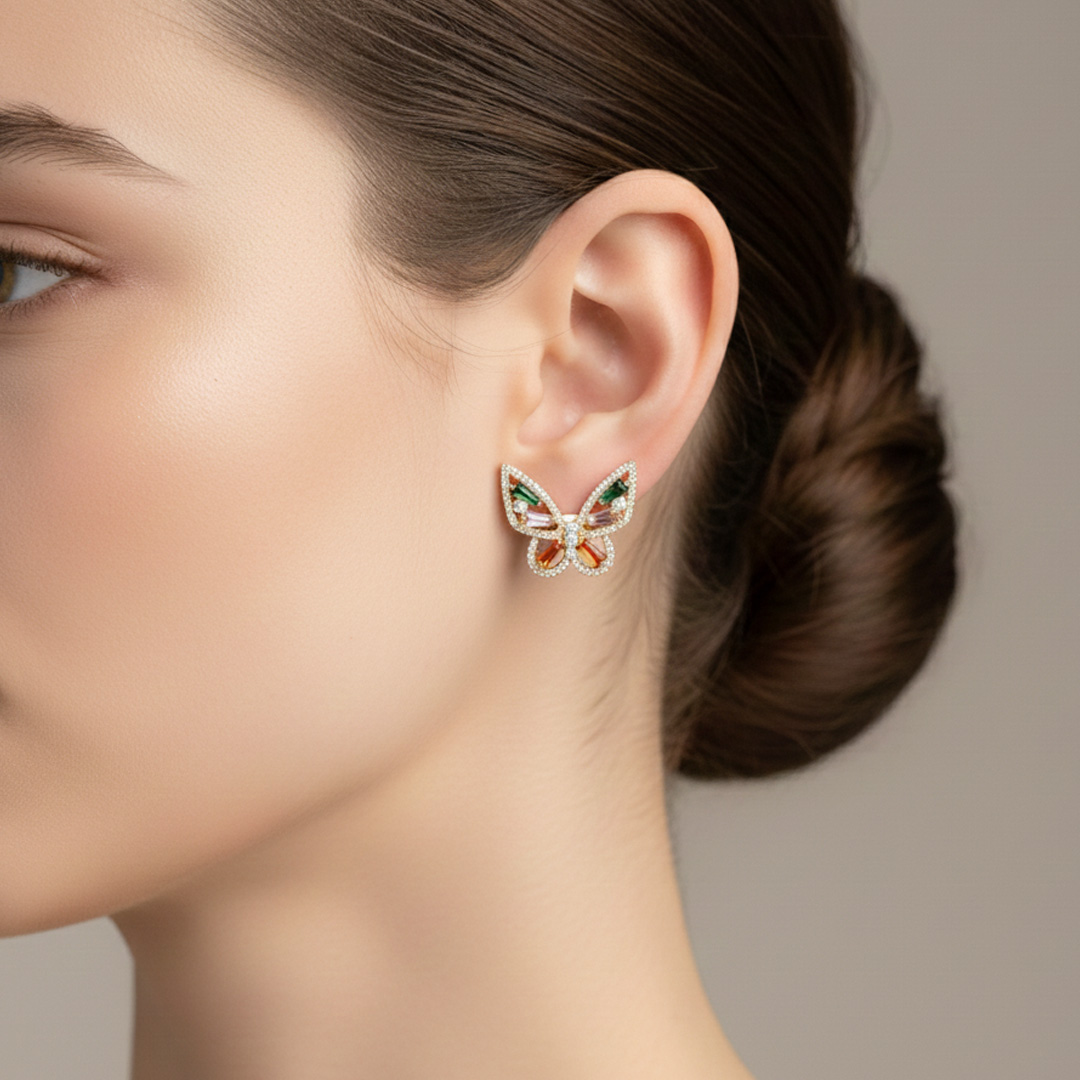 Brinco Borboleta Trabalhado Cravejado Banhado em Ouro 18k