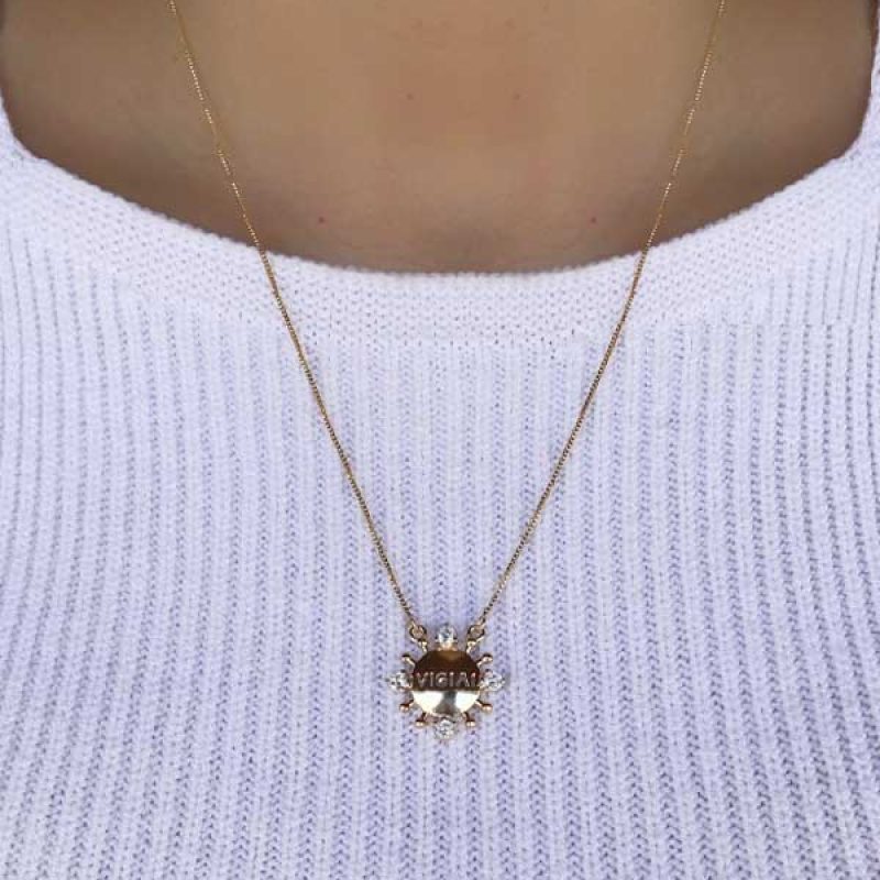 Escapulário Vigiai banhado em Ouro 18K