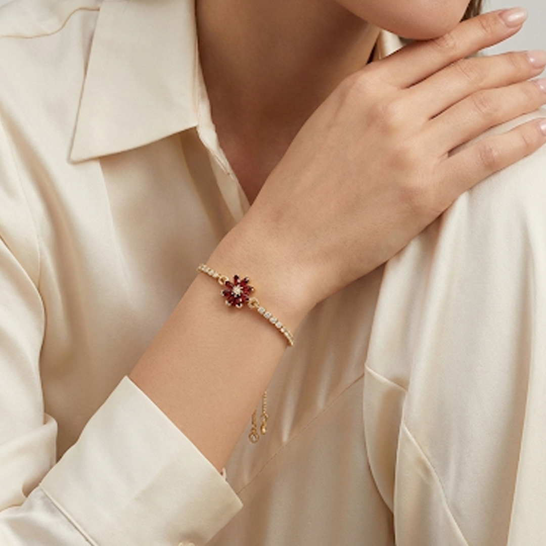 Pulseira Regulavel Riviera Flor Cravejado Banhado em Ouro 18k