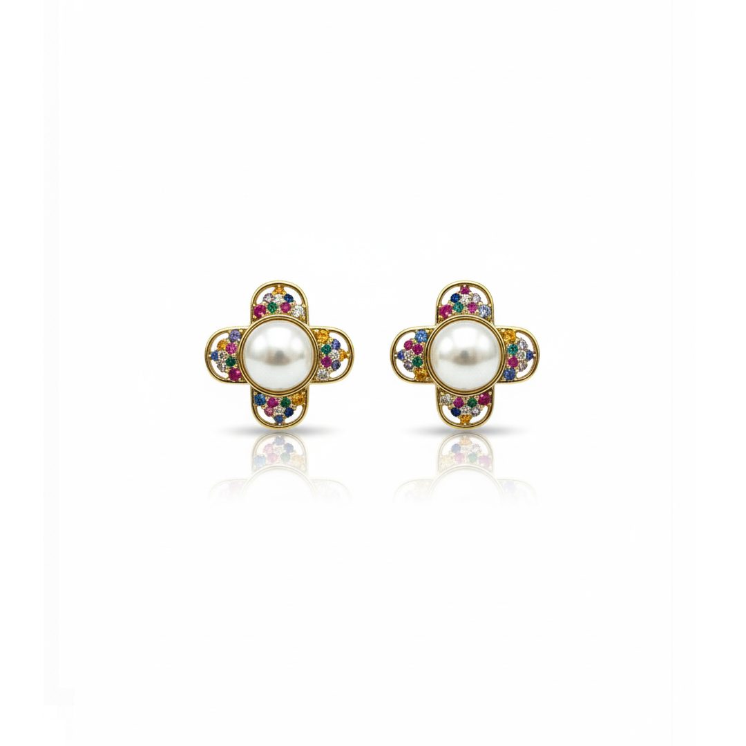 Brinco Flor com Pérola Banhado em Ouro 18k