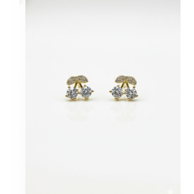 Brinco Cereja Cravejado Banhado em Ouro 18k