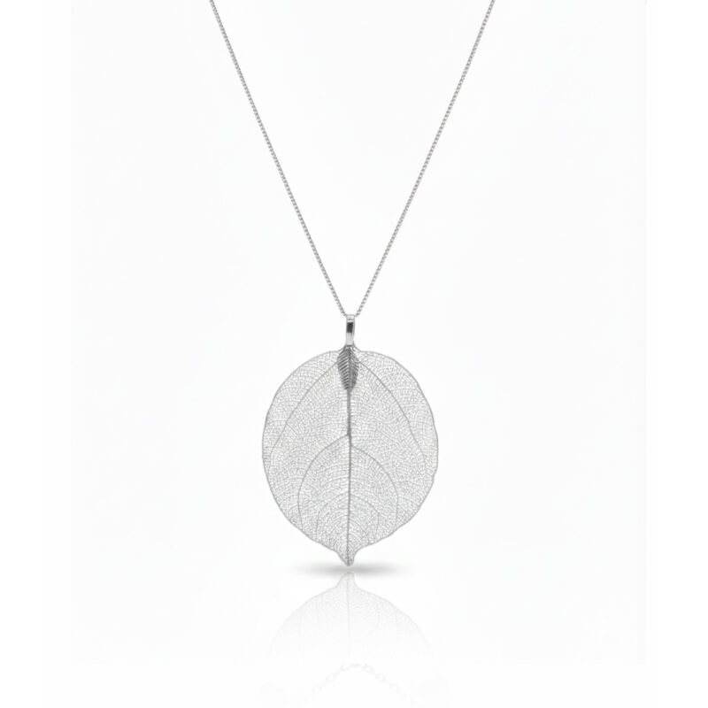 Colar(50 cm + 5 cm) Folha Banhado em Ródio Branco
