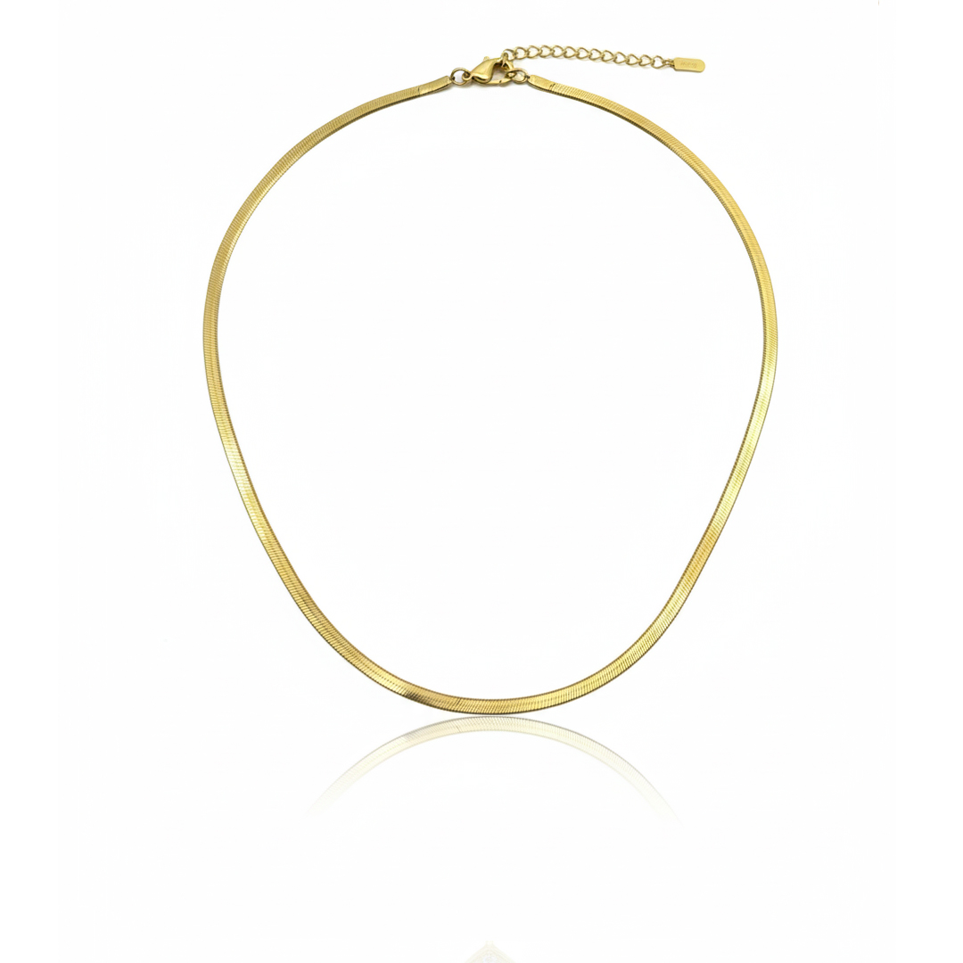 Choker(35 cm + 5 cm)  Fita 4mm Banhado em Ouro 18k