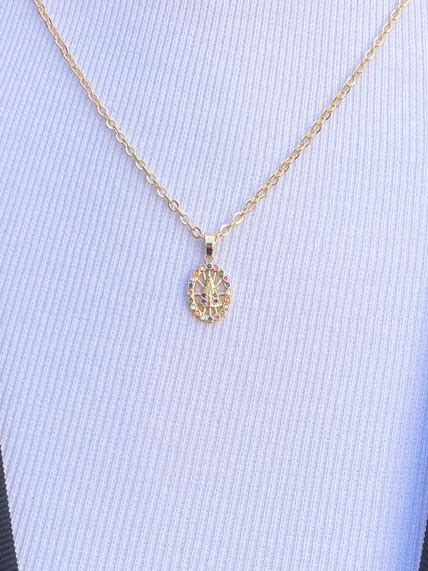 Colar NS Cravejada Banhado em Ouro 18K