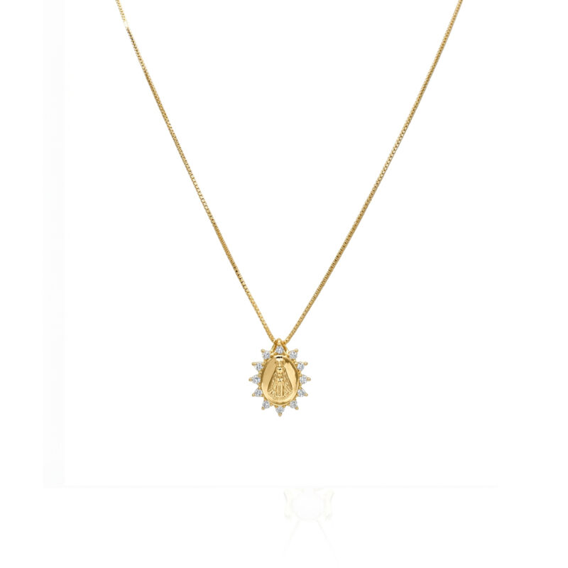 Colar NS 3D Oval Cravejado Banhado em Ouro 18k