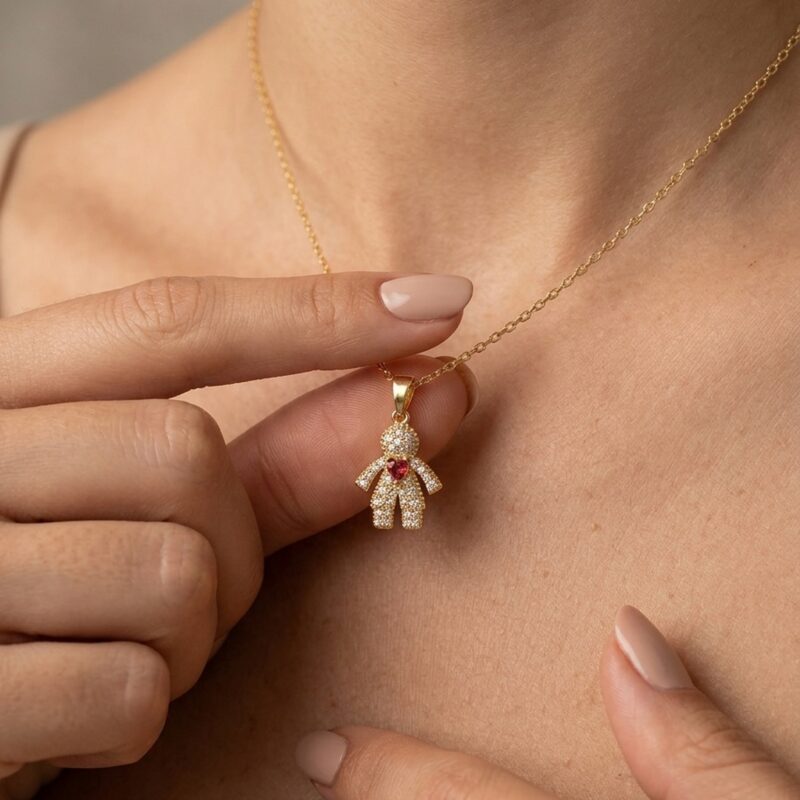 Colar(45 cm + 5 cm) Menina Cravejado Banhado em Ouro 18k