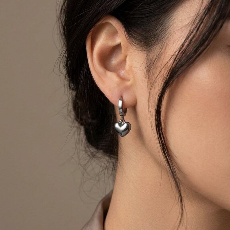 Brinco Argola Coração em Aço