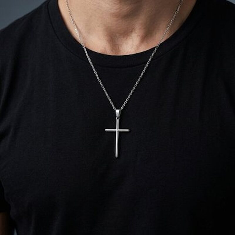 Colar Crucifixo em Aço