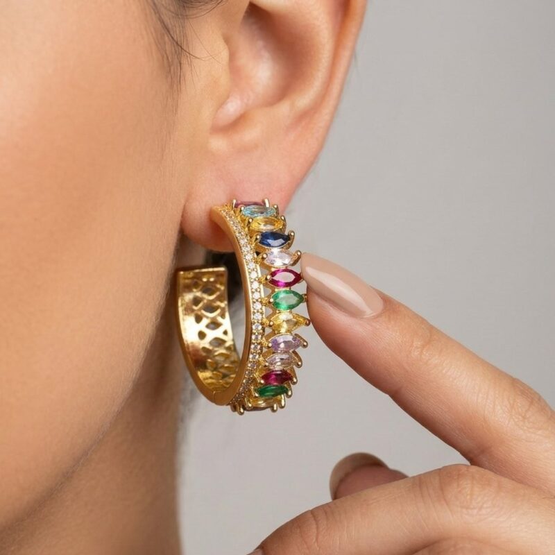 Brinco Argola Trabalhada Cravejado  Banhado em Ouro 18k