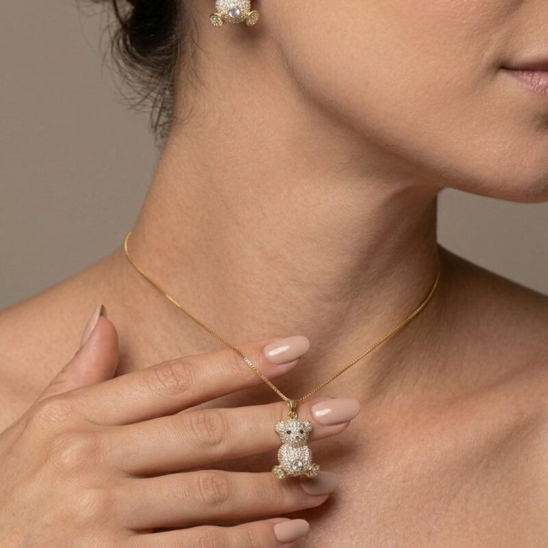 Conjunto Ursinho com Ponto de Luz Banhado em Ouro 18k