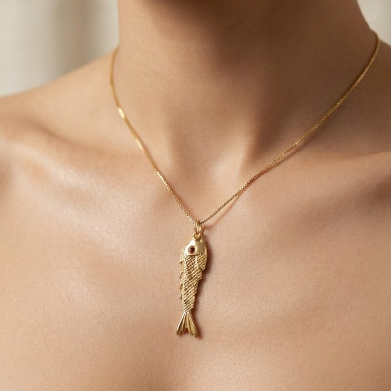Colar peixe 3D banhado ouro 18k com corrente ajustável 45 cm + 5 cm