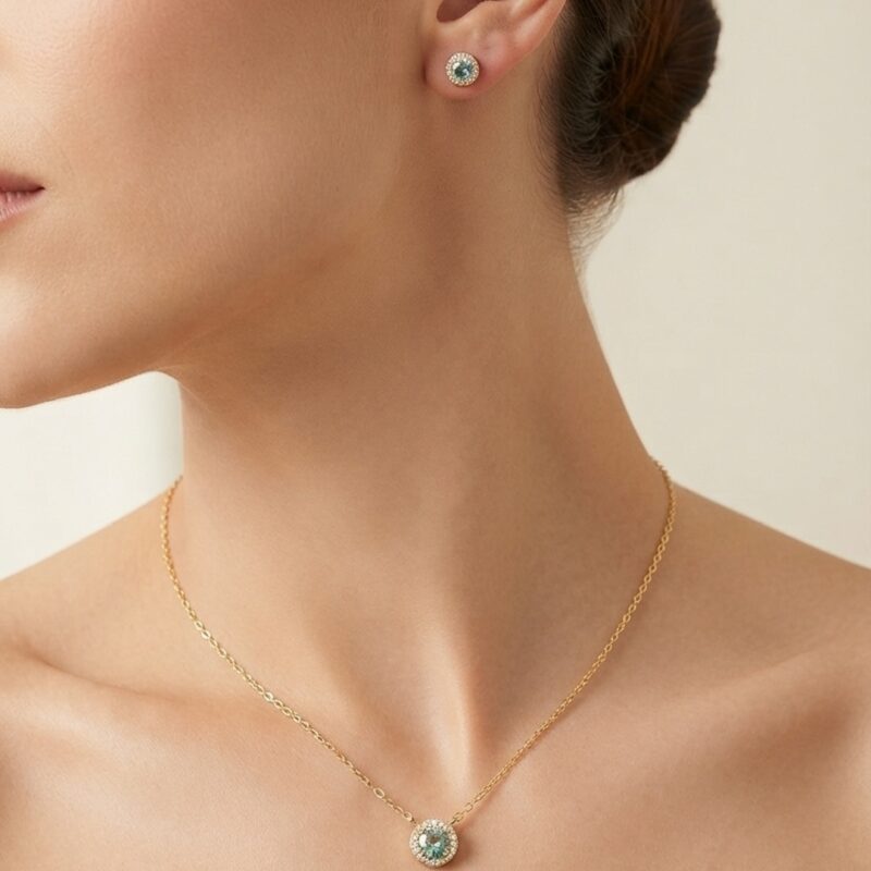 Conjunto Ponto de Luz Cravejado Banhado em Ouro 18k