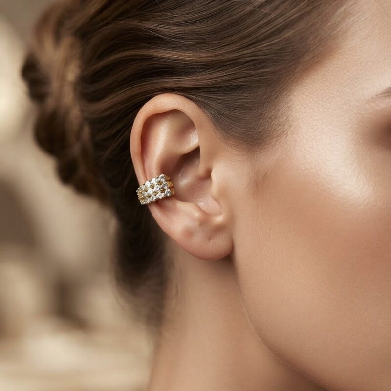 Piercing triplo cravejado banhado ouro 18k premium atacado
