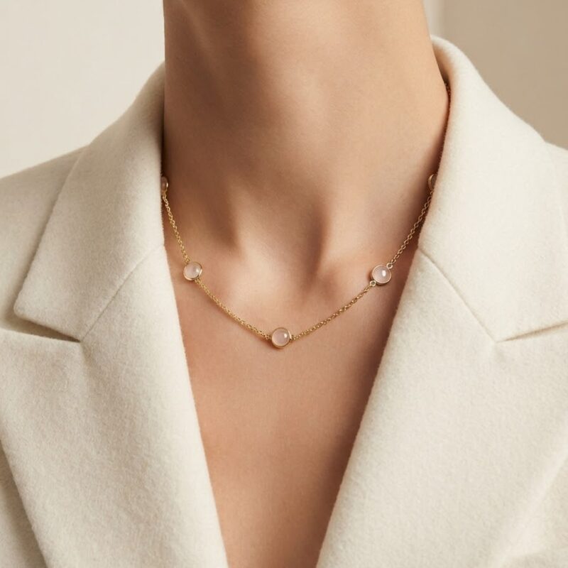 Choker cravejado banhado ouro 18k de 35 cm