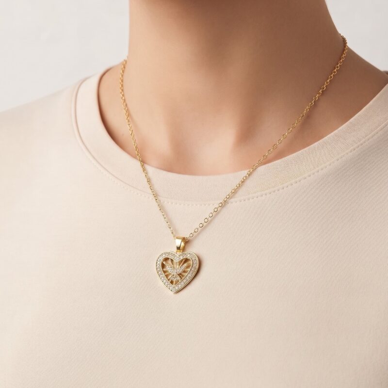Colar coração Espírito Santo cravejado banhado em ouro 18k comprimento 45+5cm