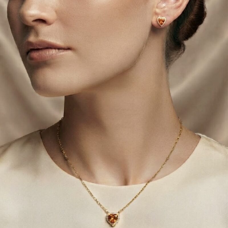 Conjunto Coração Microcravejado Banhao em Ouro 18k